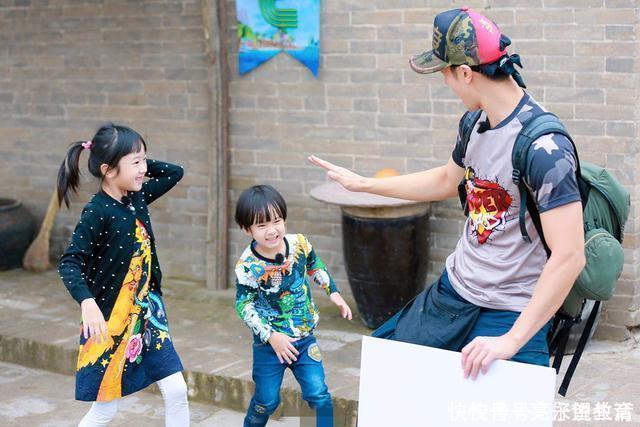 身心|4岁女孩做了“连线题”，宝妈看过身心俱疲，果然是爸爸的小棉袄