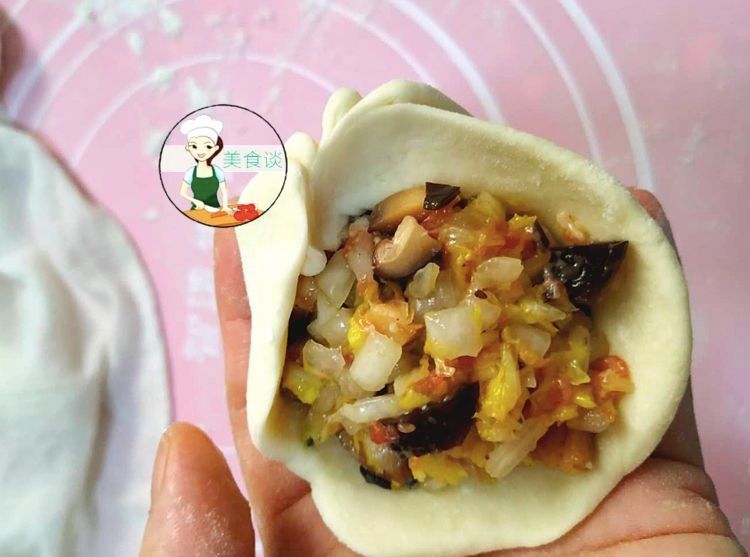 正当|秋天蒸包子,用此菜做包子馅,鲜香多汁,现在正当季,营养又美味