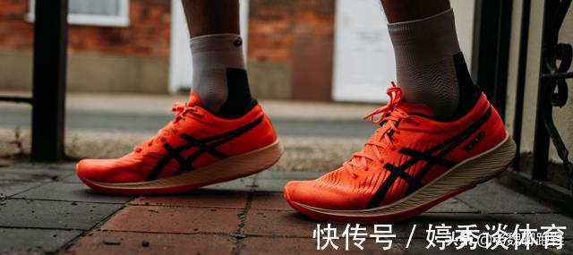 nb|从辉煌到没落,曾经红极一时的“四大跑鞋”,如今怎样了?