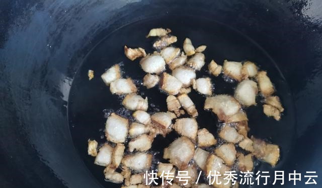 一块豆腐,两道菜,10元左右,小老百姓的小日子,就这么造!
