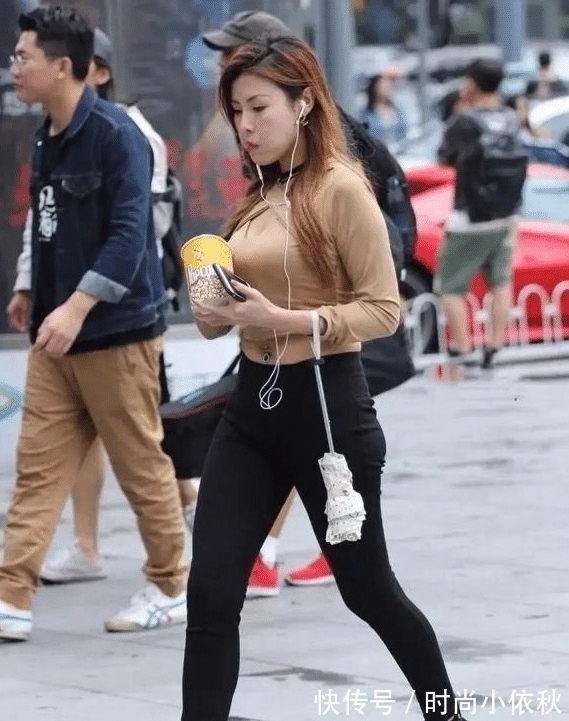 健身|微胖女生的健身穿搭,时尚有气质,比宽松衣物而更加迷人