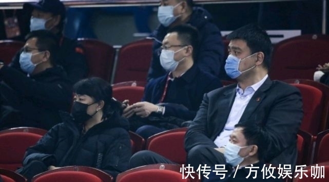丁彦雨航|8中1,4中1!姚明观战就掉链子?别说冲击NBA了,先超过丁彦雨航