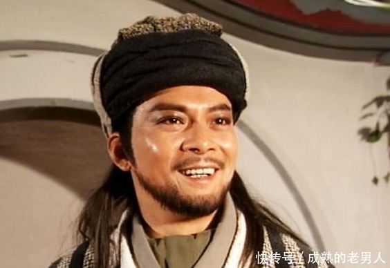 乔峰为啥必须戴着帽子?当黄日华摘下帽子后,众人:太搞笑了