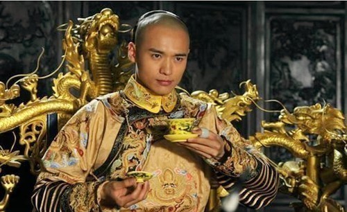  本来|他本来只考了个第三名，皇帝阅卷：字写这么好，状元归你了