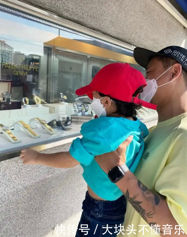 鼻叔 RunningMan智孝演员评价第12,前十都是大佬,鼻叔二十岁照片