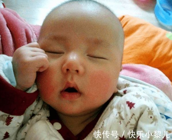 三个月|照顾三个月内的宝宝,要做好四个方面,助力宝宝成长,爸妈不受罪