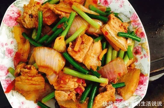 招待|回锅肉不仅仅是下饭神器,更是招待朋友都是非常棒的一道菜