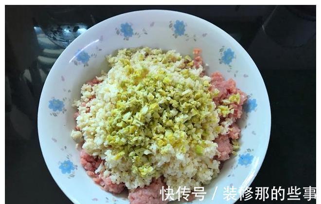 酸汤|酸汤馄饨好不好吃，汤汁是关键，教你调制方法，酸辣开胃，太香了
