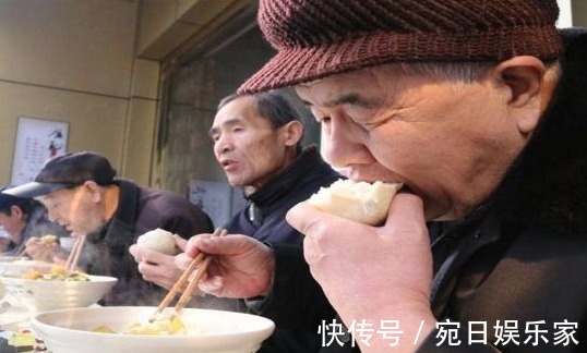 寿命|悄悄“偷走”寿命的五个习惯,熬夜仅排第二,再舒服也尽量忍住