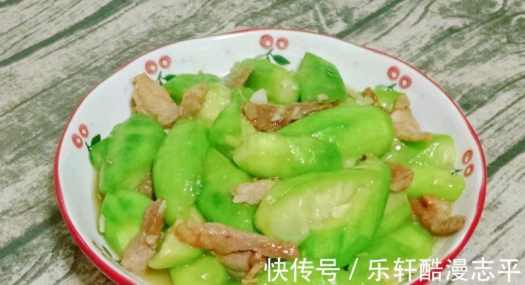 营养|三伏天，丝瓜和它是绝配，好吃不上火，营养互补，现在吃正当季