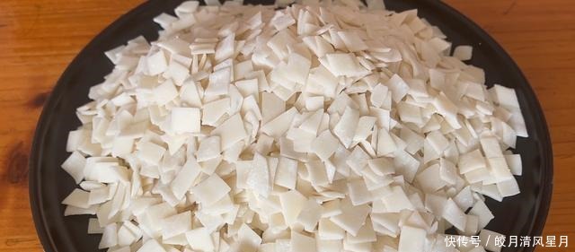 自从知道饺子皮还能这样做，再也不包饺子了，过年招待客人有面子