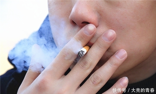 不抽烟不喝酒,为什么也会得肺癌?肺癌和哪些因素有关?