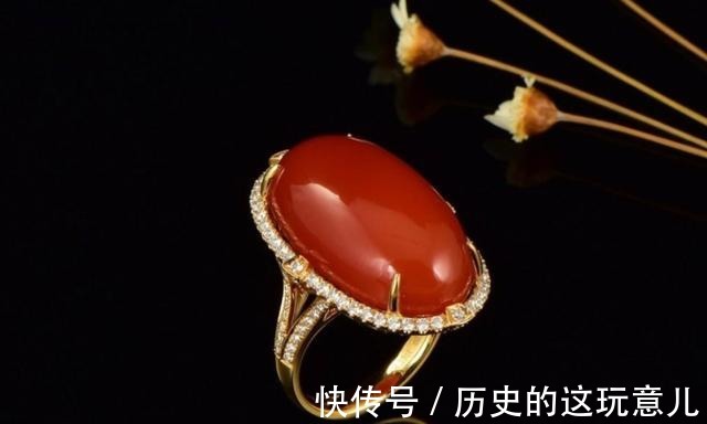 钻戒&戒指别再只知道钻戒了!佩戴这些戒指更加凸显优雅之韵和不俗品味!