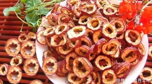 中医建议:山楂配它,坚持7天,消化好了,血管干净,大肚腩跑了