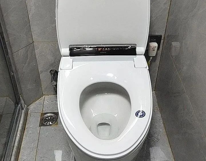 插座|卫生间的电路如何布线？掌握这些要点，装修才不被坑骗