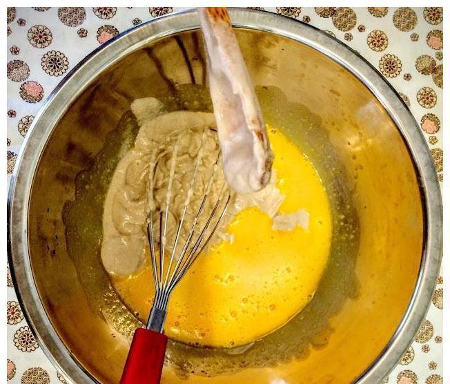 戚风蛋糕|这样做蛋糕，健康又美味，孩子喜欢极了，每次上桌都要抢着吃