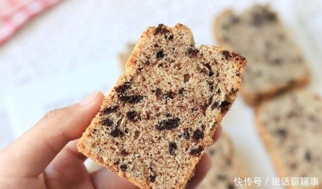 烤箱|家有烤箱,试试这蛋糕做法,松软香甜,比例特好记,新手一学就会