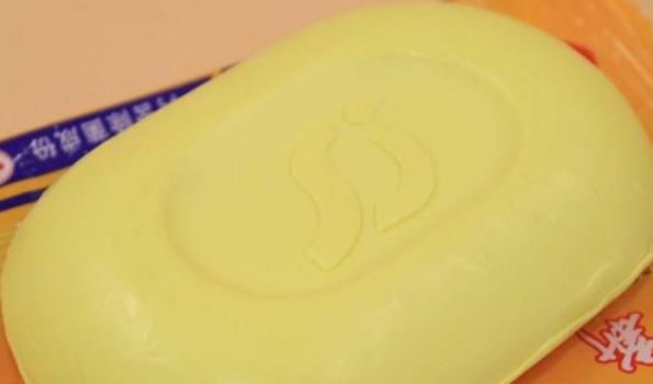 硫磺皂洗脸真的可以祛痘吗？不能，但有3个不为人知的好处！