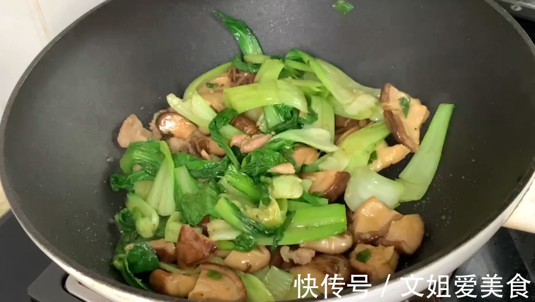 香菇|入秋后,吃它经济实惠,简单好做,营养比较高!