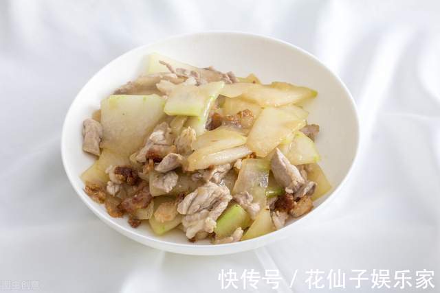黄瓜|夏天别只知道吃黄瓜苦瓜，它滋味鲜美，低脂低热量，越吃越瘦