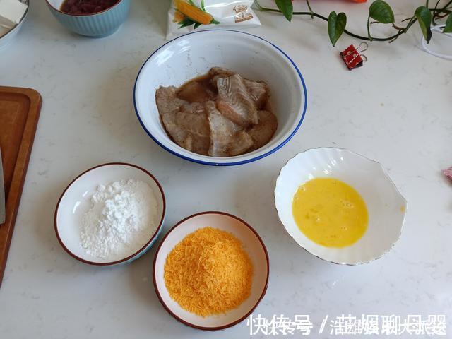 我家的极简晚餐,3个菜15分钟,好吃不贵又简单,吃得开心舒服