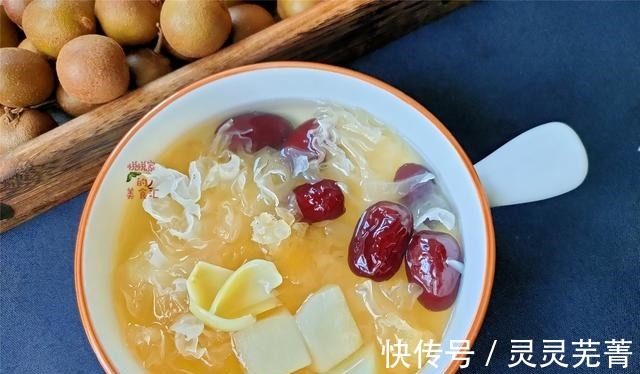 冬天,聪明女人常喝这8道汤,暖身又暖胃,坚持喝一阵水润气色好!