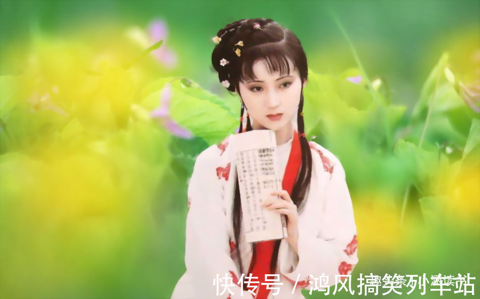 脂批&贾宝玉第1次见林黛玉,发出4个爱情“信号”,每一个都令人心动