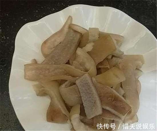 女性朋友|这一口下去,满满的胶原蛋白,女性朋友多吃,连面膜钱都省了!