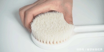 清洁剂|建议大家:如果不差钱,给卫生间添置5件“高级货”,幸福感倍增