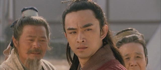 招安#水浒中暗藏一位高手,青年造反被招安,老年大战林冲80回合!