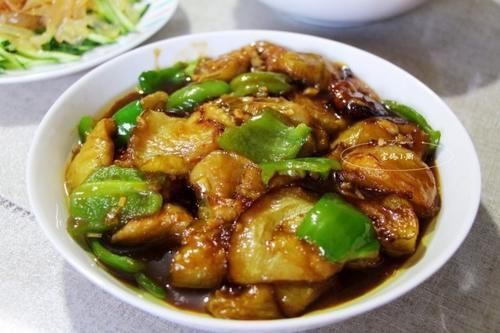 食材|晒晒我家三伏天晚餐,北方口味三菜一汤吃得香,网友经济味美