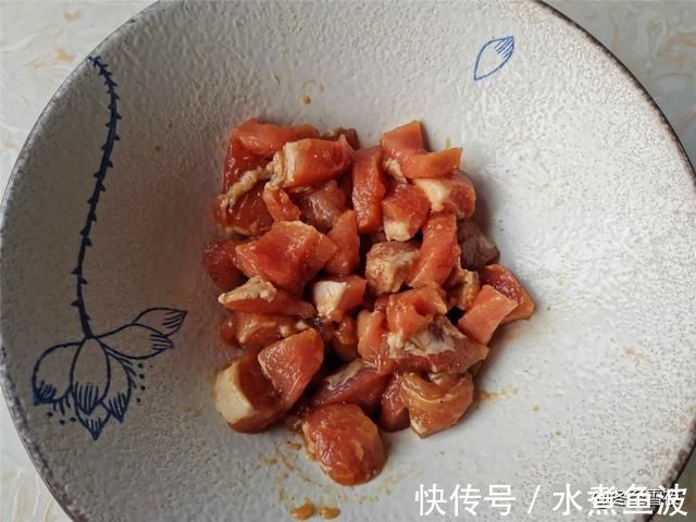 豆油|年夜饭，里脊教你这样做，外酥香里面嫩，端上桌，吃得连渣都不剩