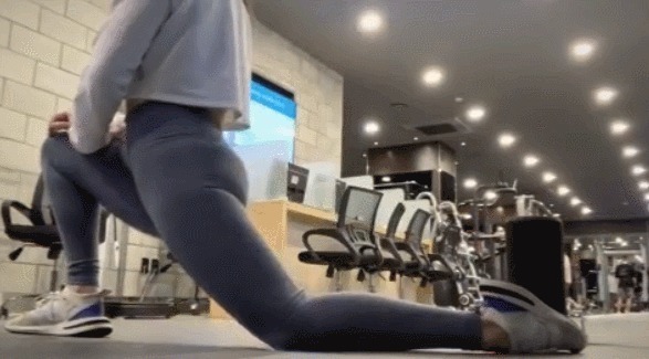 夜店|夜店女王“大象腿”成功抢镜遭女性批丑,却被几十万直男誉为“性感美丽的化身”