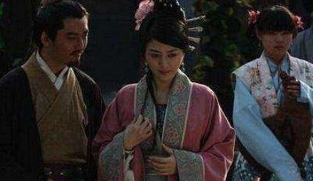 管家#《水浒传》卢俊义貌美如花的老婆,为何看上没身份没地位的李固!