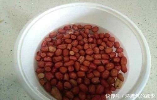 发育|早餐，每天给孩子喝它，促进大脑发育，增强记忆力，比喝牛奶还好