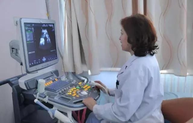 胎儿|没钱就别生,产检花费3000元丈夫嫌贵,孕妇一句话让丈夫禁声