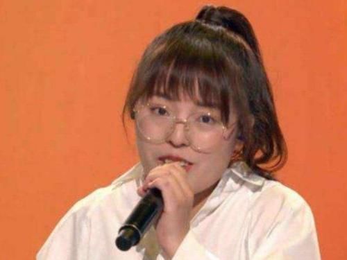 邢晗铭|中国好声音：吃了两次亏的灿星，未必会让单依纯夺冠，教训太惨痛