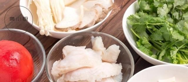  25道鱼肉凉拌菜，菜品丰富，种类多样，非常适合在家食用