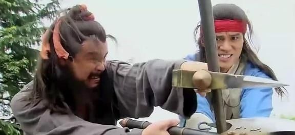 施耐庵&为何李逵敢跟武松拼命,卢俊义鲁智深却不敢?是不敢还是不肯?