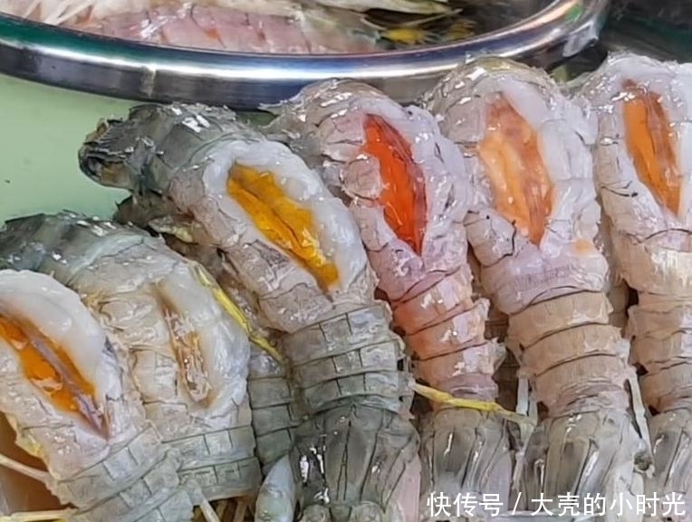 腌制|大妈路边卖“它”,一斤60块,每天卖完80斤就回家,最怕顾客包圆