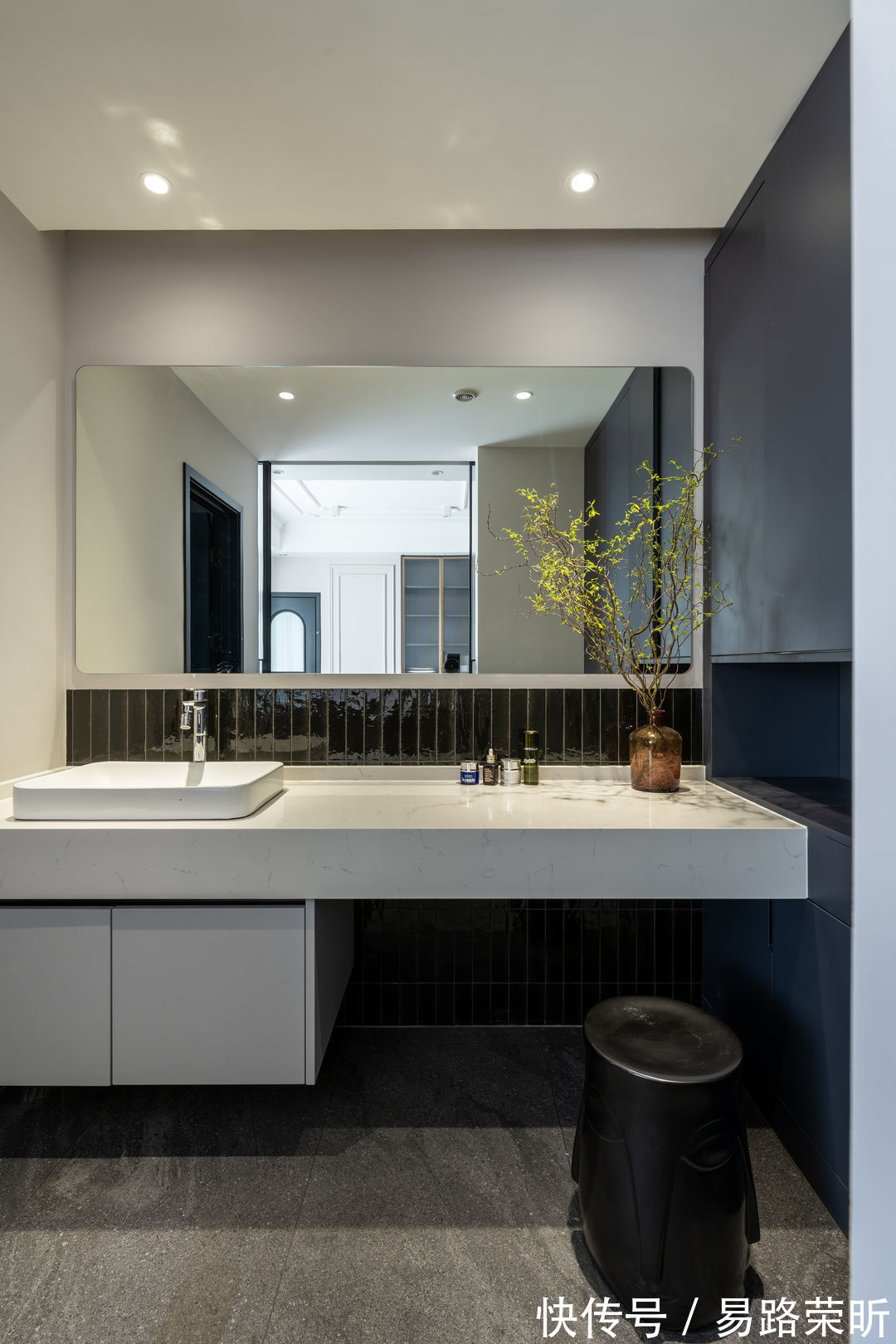 见缝插针式储物，这个家的超强收纳太能打