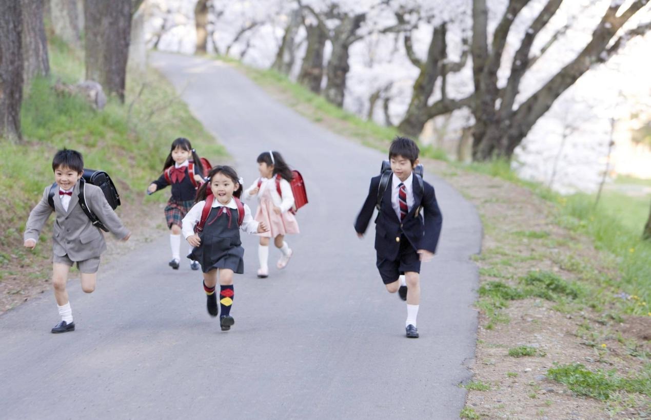 性平均身高为|100年日本人平均身高增长14.65厘米，看看日本都做了什么