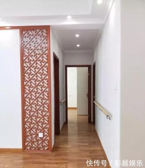 墙壁|花了四个月,新房硬装才结束,一进门鞋柜特实用,电视墙漂亮极了