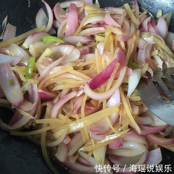 此物|土豆和此物一起炒着吃，气死癌细胞，大肚子也跑了！