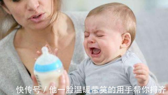 物体|妈妈们注意新生儿1-12个月的特点变化,让人忍不住惊呼神奇