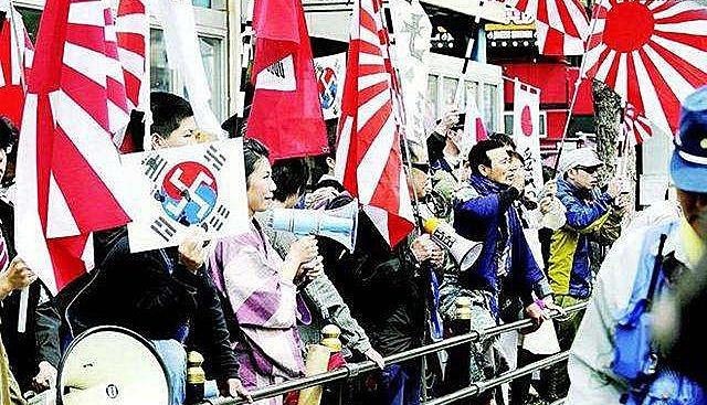 当中|大江健三郎日本正在往锁国的大道上狂奔,极有可能重复历史