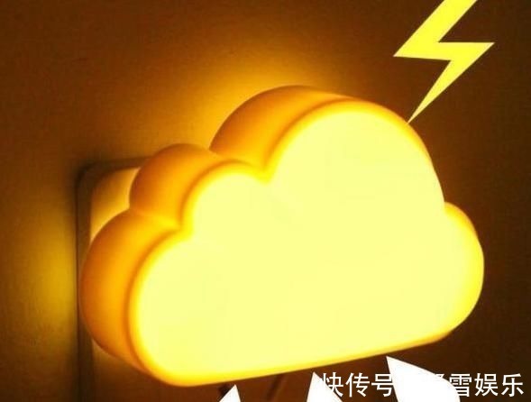 镜子|失眠，入睡困难？看看你卧室有没有这几样东西？八成都中招了！