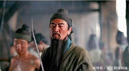 武将|整个三国历史，此人只出场了三次，却杀了两位五虎上将