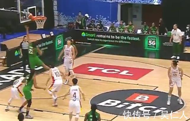 李月汝|90-76!中国女篮开门红,李梦6三分横扫非洲冠军,基本锁定世界杯