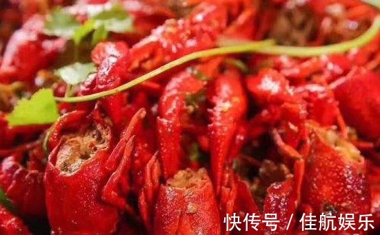 每一口孩子吃的都好幸福,消除疲劳,香辣可口,隔着屏幕都闻着香
